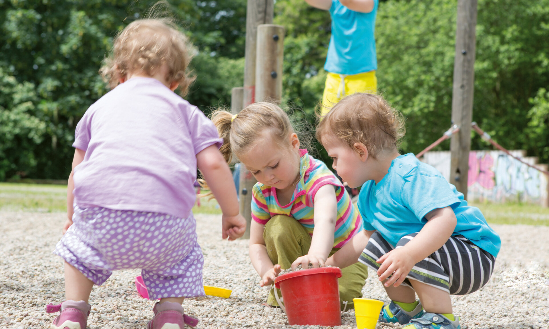 Kinder unter drei Jahren - Verband kath. Kitas Bayern e.V. - Fotolia_53955896